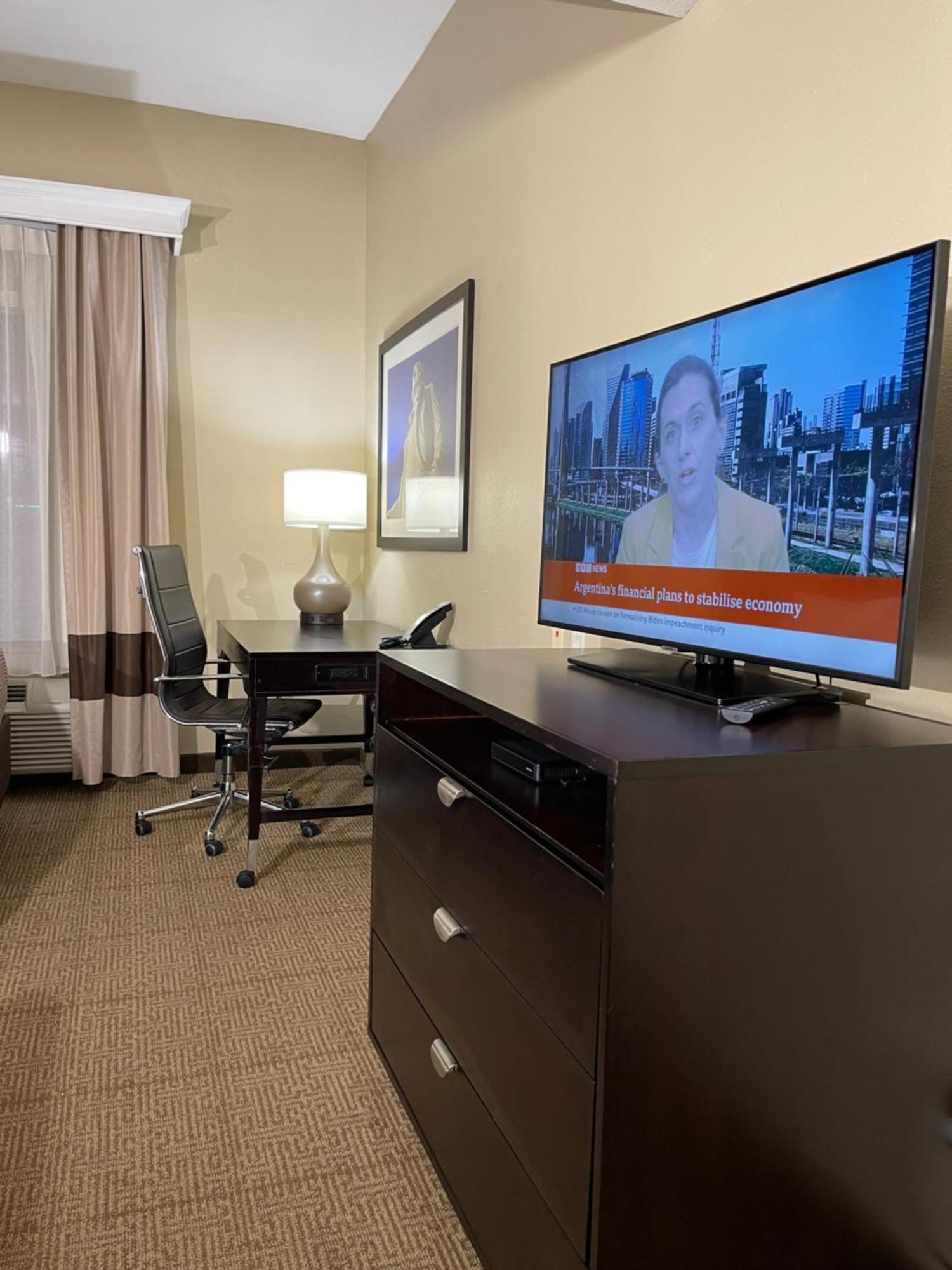 Spark By Hilton Houston Hobby Airport Exterior photo